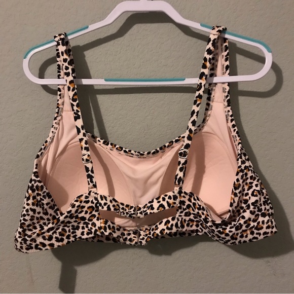 Bra Top Leopard Pattern - Picture 8 of 10